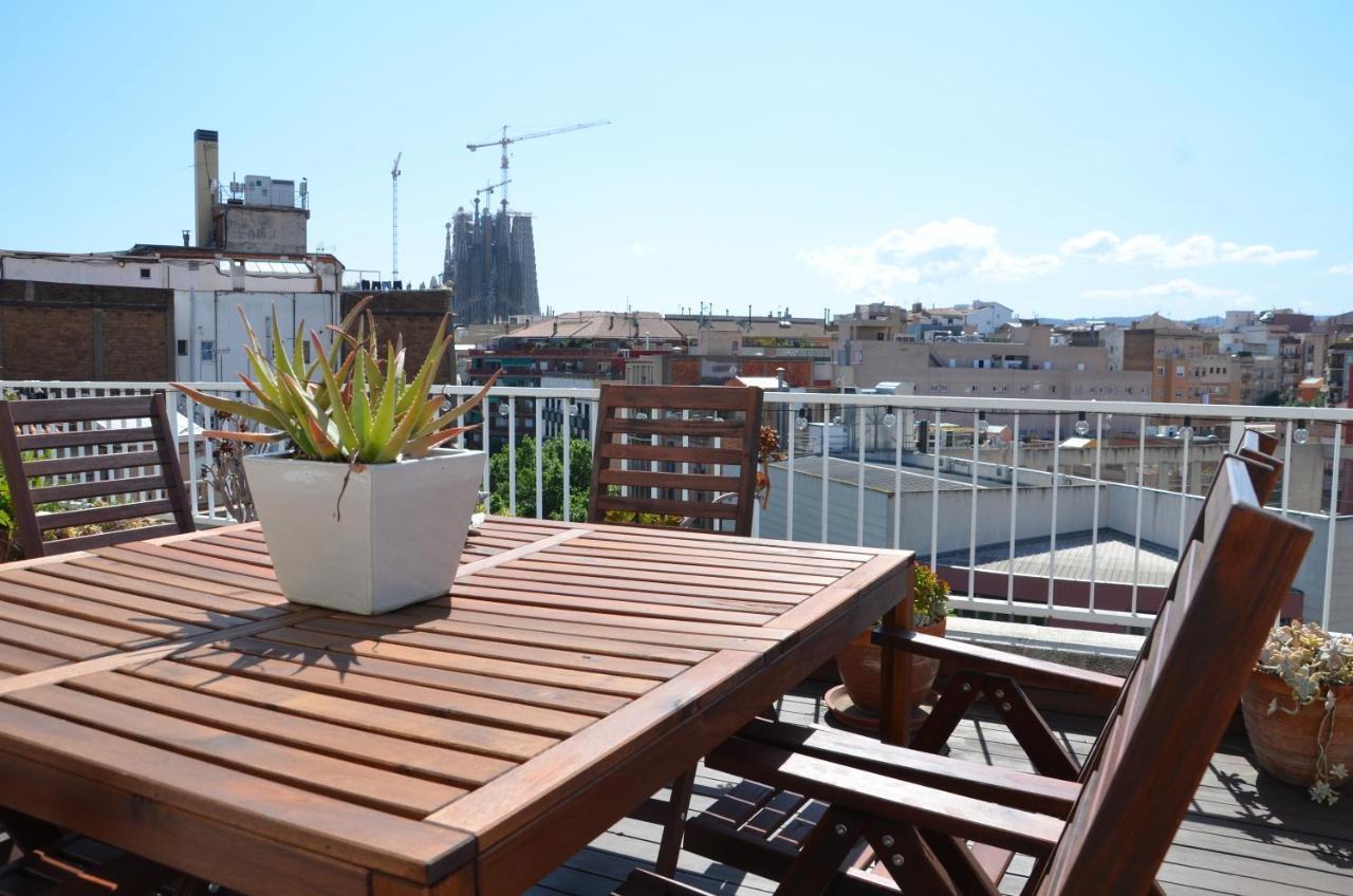 Barcelona Sunny Terrace Lägenhet Exteriör bild